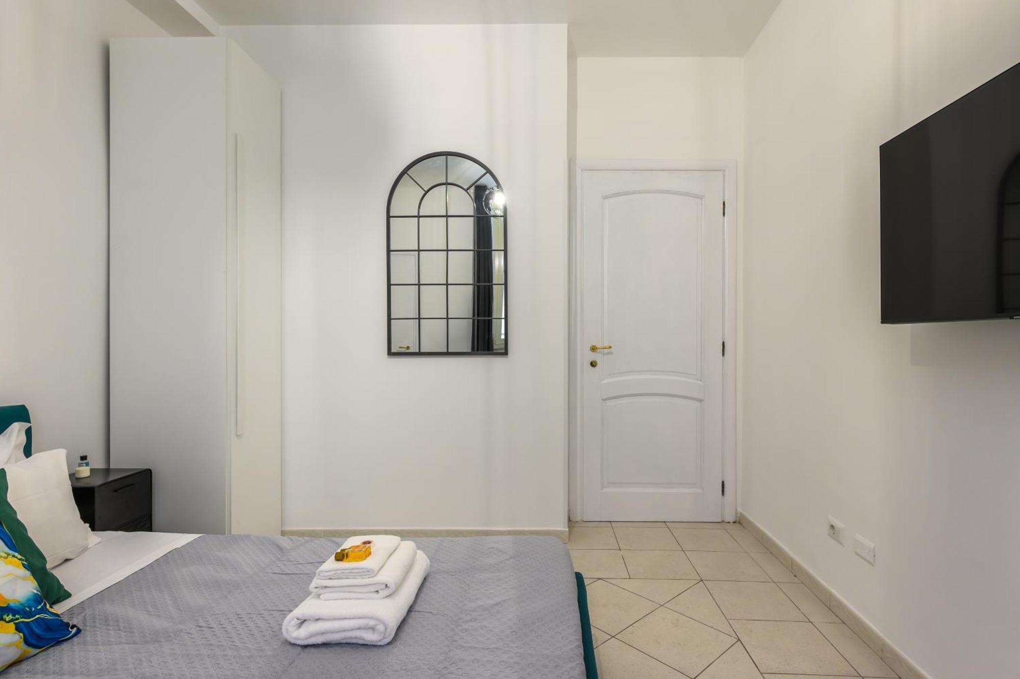 Hb Montebello Apartment Rome Exterior photo